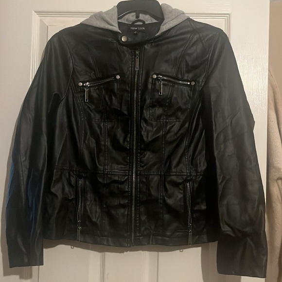 New Look Faux Leather Hoodie Jacket-1X (p2p 22) - Picture 2 of 4